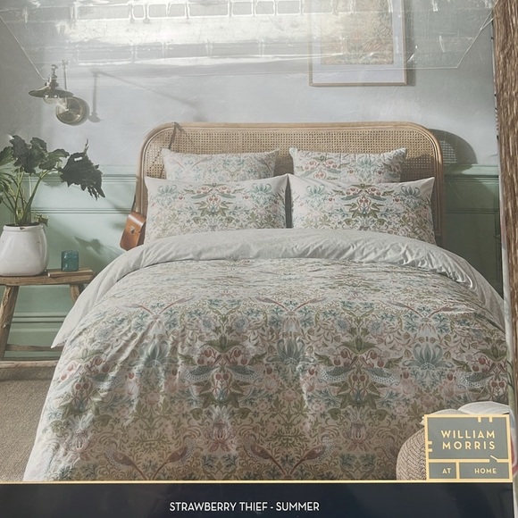 WILLIAM MORRIS England Strawberry Thief Summer King Duvet Cover Set Shams NEW - Picture 2 of 11